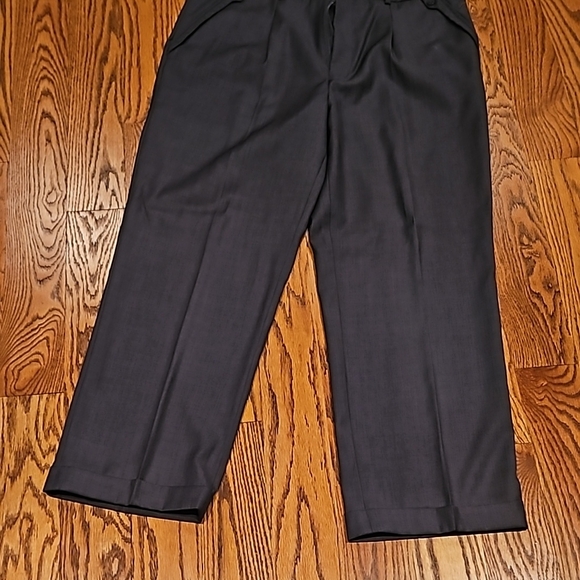 Grey Two-Piece Suit Set - Picture 3 of 4